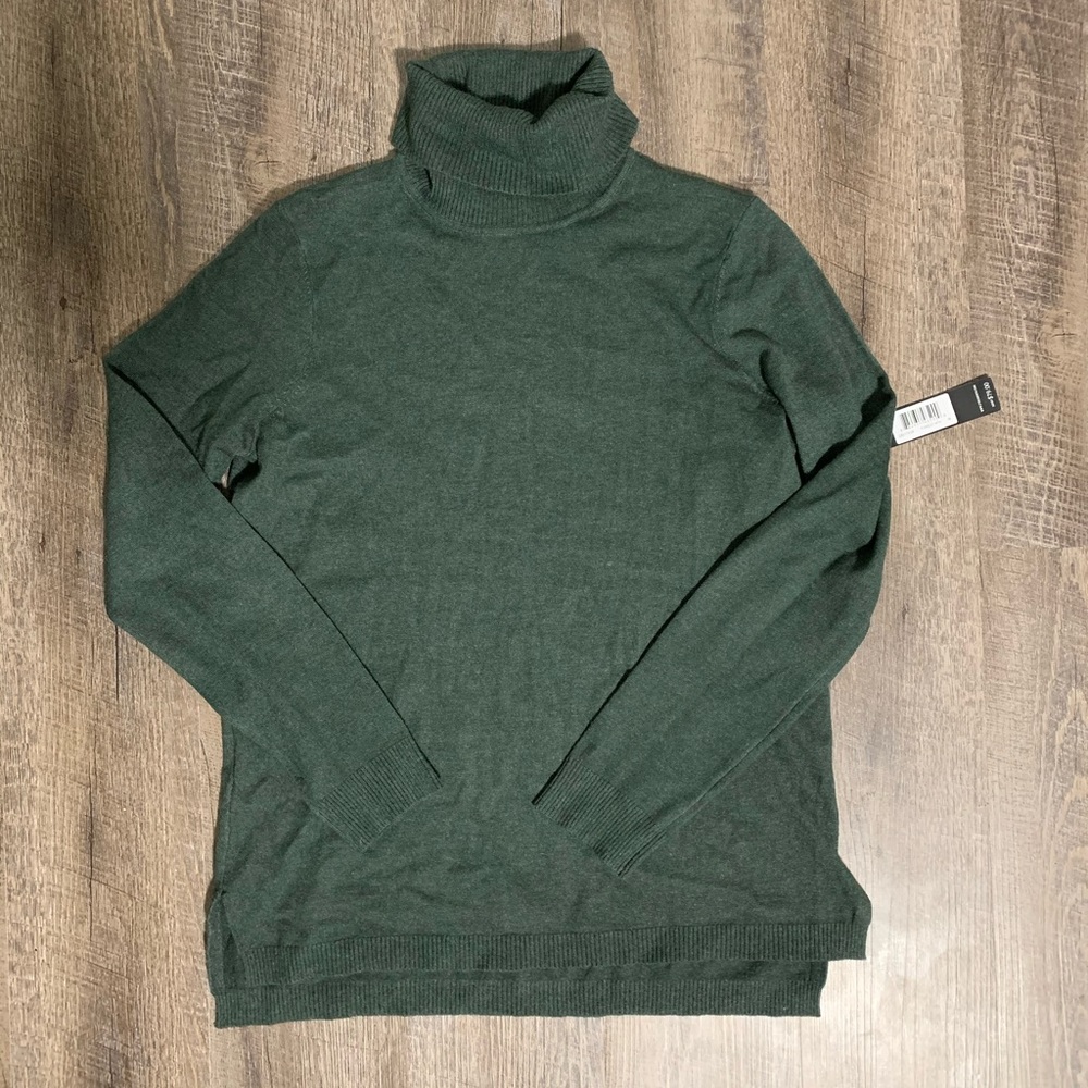 Cyrus Green Sweater